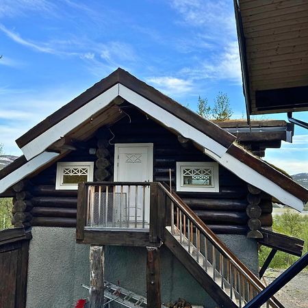 Unique Arctic Timber Cabin Skaidi Buitenkant foto